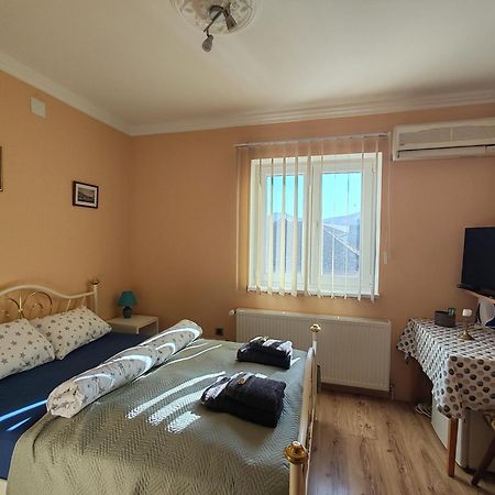 גולובאץ Sun And River Apartments מראה חיצוני תמונה