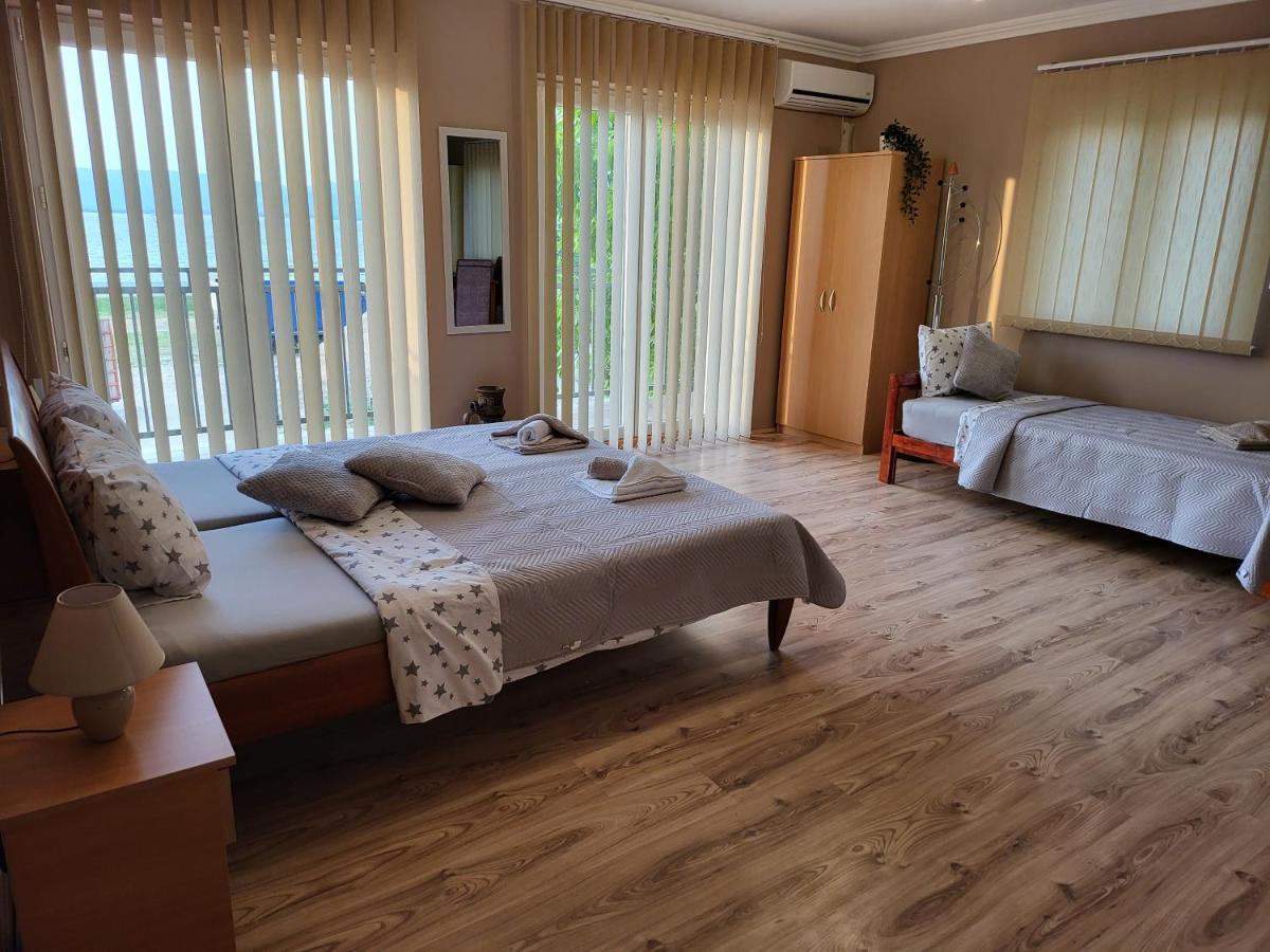 גולובאץ Sun And River Apartments מראה חיצוני תמונה