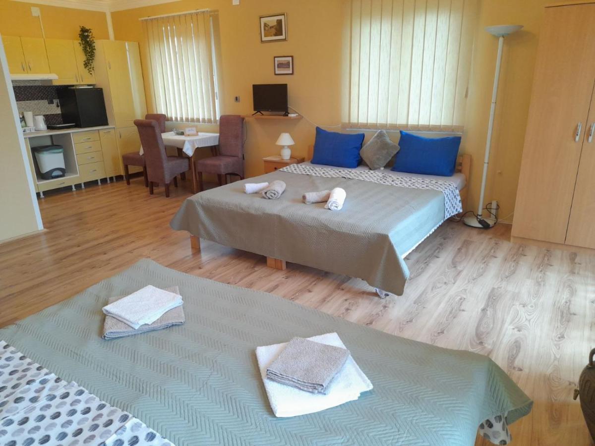 גולובאץ Sun And River Apartments מראה חיצוני תמונה